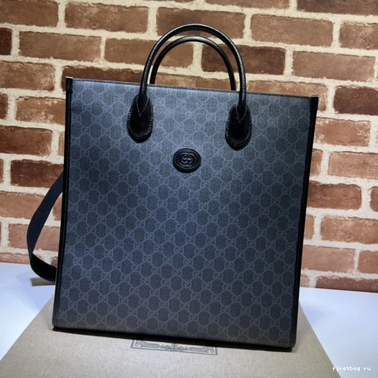 First bag ru GUCCI Tote Supreme Monogram GG Bag Gucci 0717